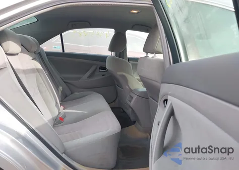 2011 Toyota Camry Le z USA, uszkodzony, nr VIN 4T4BF3EK8BR170784